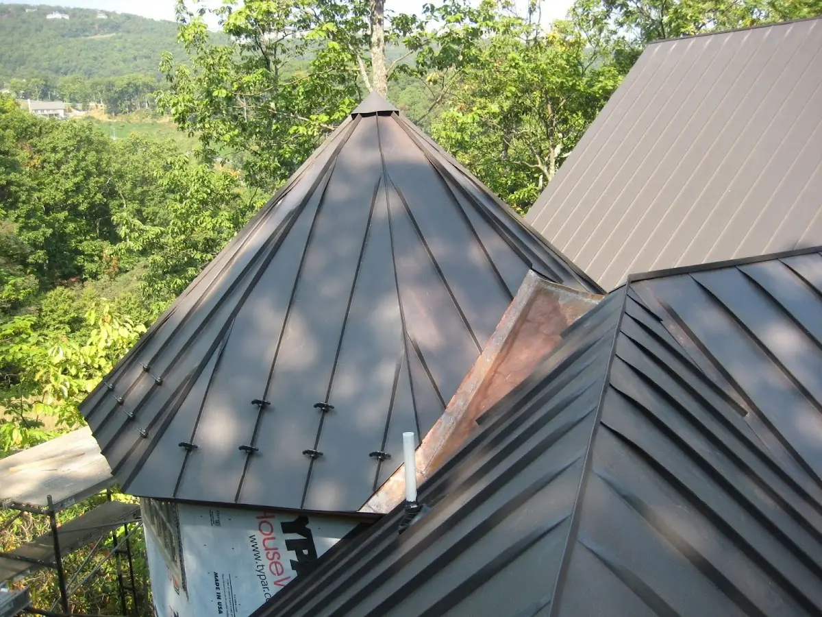 Professional Shingle Replacement & Repair by Craftsman Roofing in Sunnyside Estates